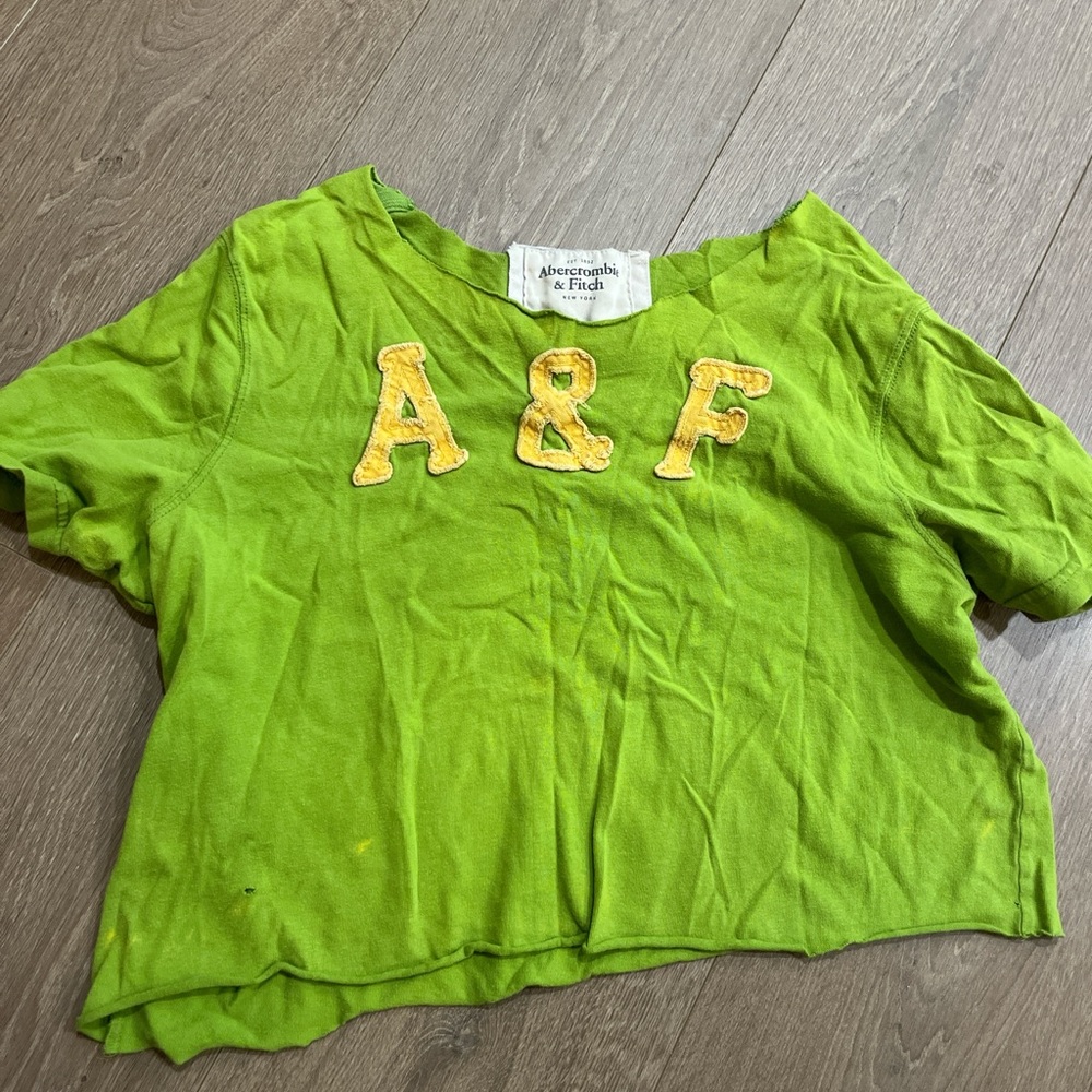 Abercrombie & Fitch Green and Yellow Short Sleeve Tee